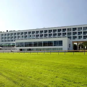 Atlantic Galopprennbahn 4* BRE